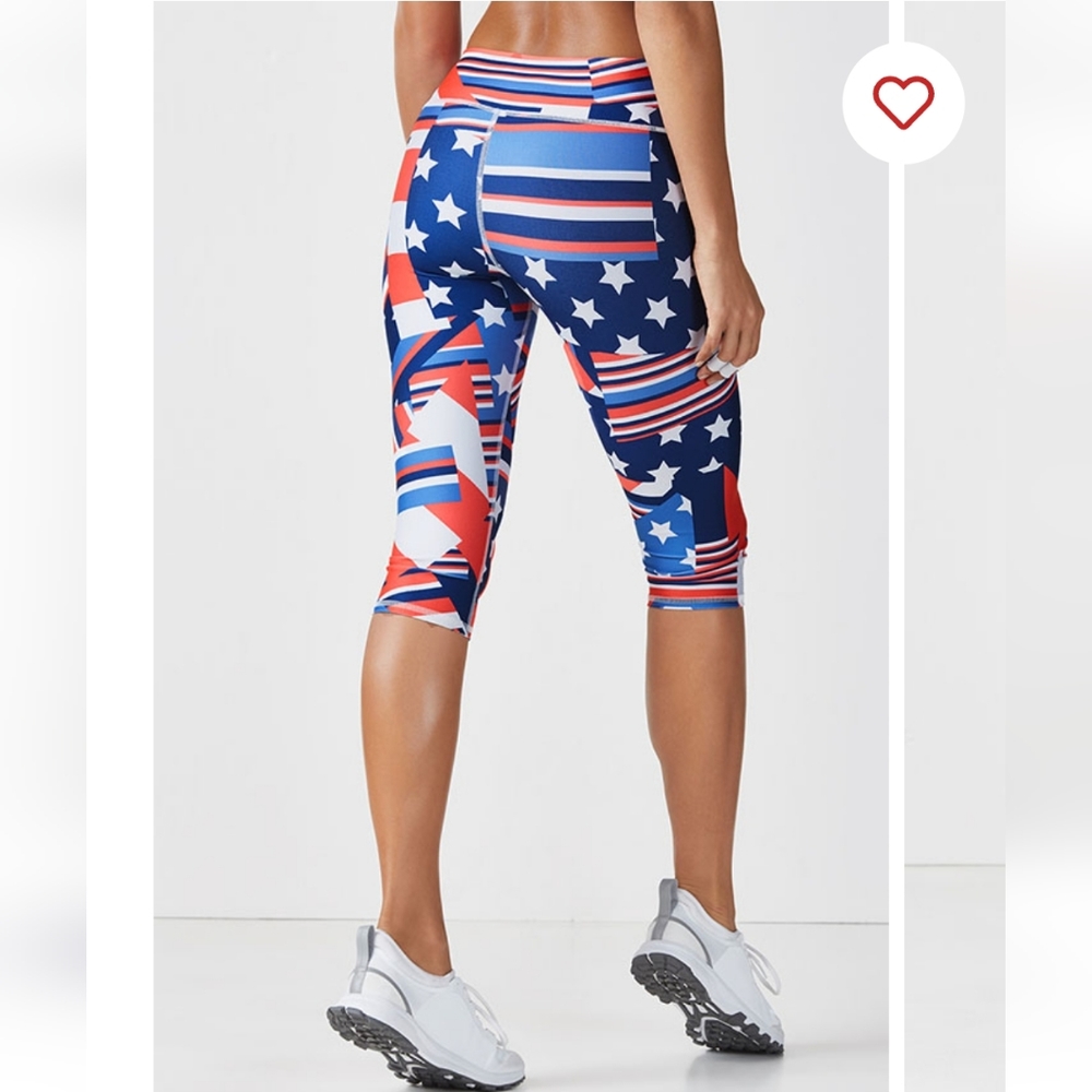 Fabletics Salar Crop - Picture 2 of 6